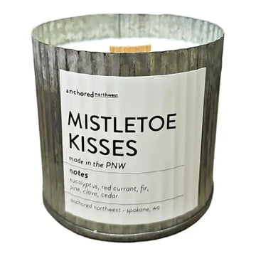 10 oz- Mistletoe Kisses Rustic Vintage Farmhouse Wood Wick Candle - Christmas